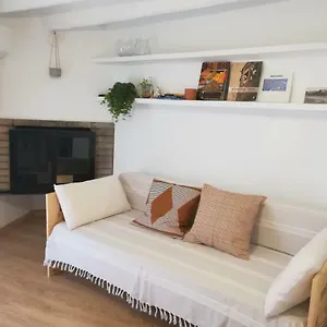 Olivia V Apartment